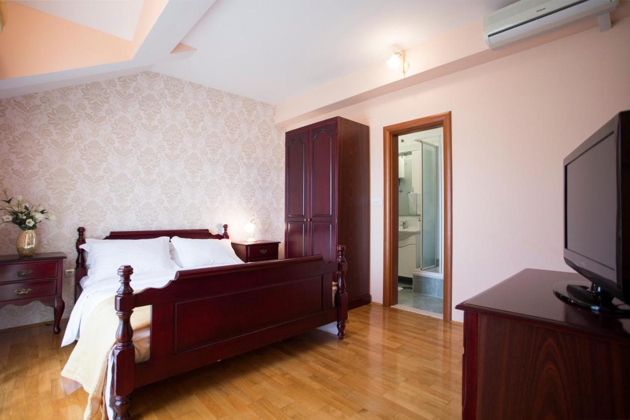 Apartments Villa Paradise Kaštela Kültér fotó