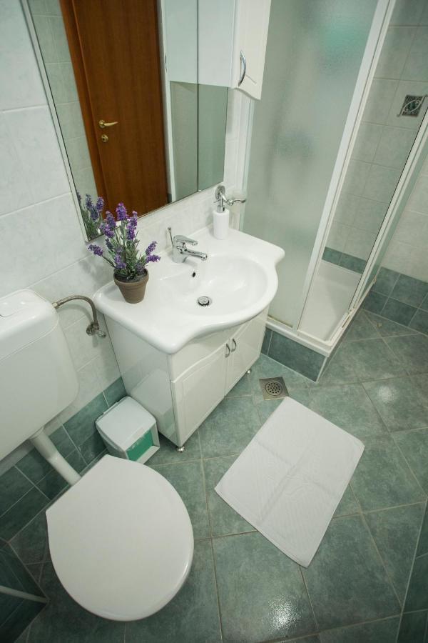 Apartments Villa Paradise Kaštela Kültér fotó