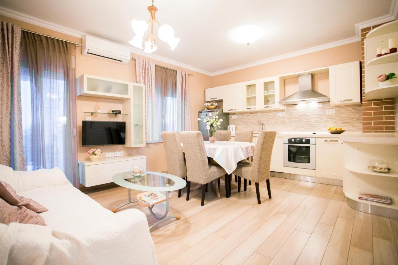Apartments Villa Paradise Kaštela Kültér fotó